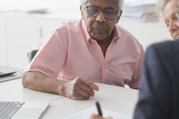 How an Insurance Broker Helps Health Tech Companies Navigate Rising 2026 Costs